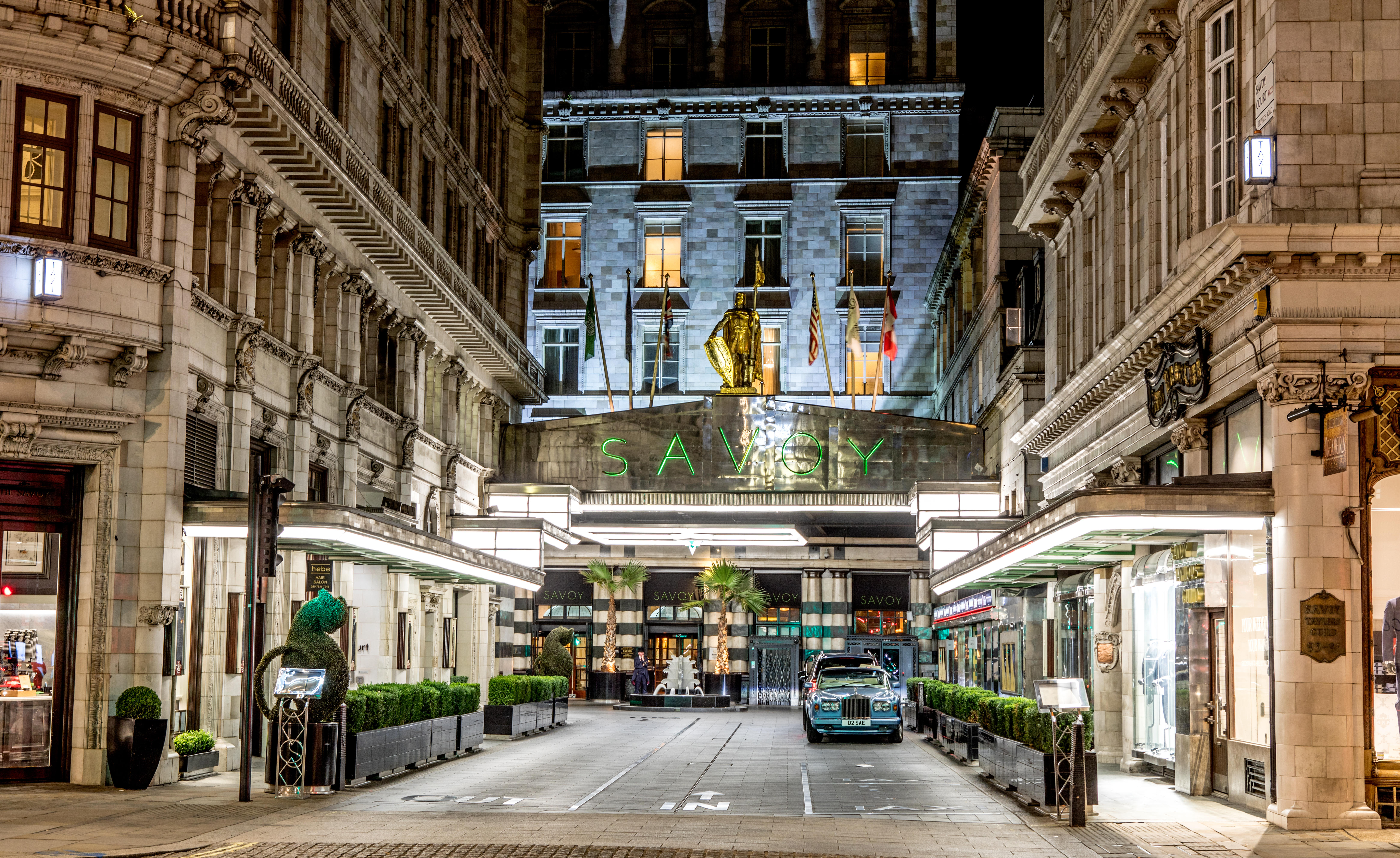 savoy-luxurious-hotel-in-london.jpg