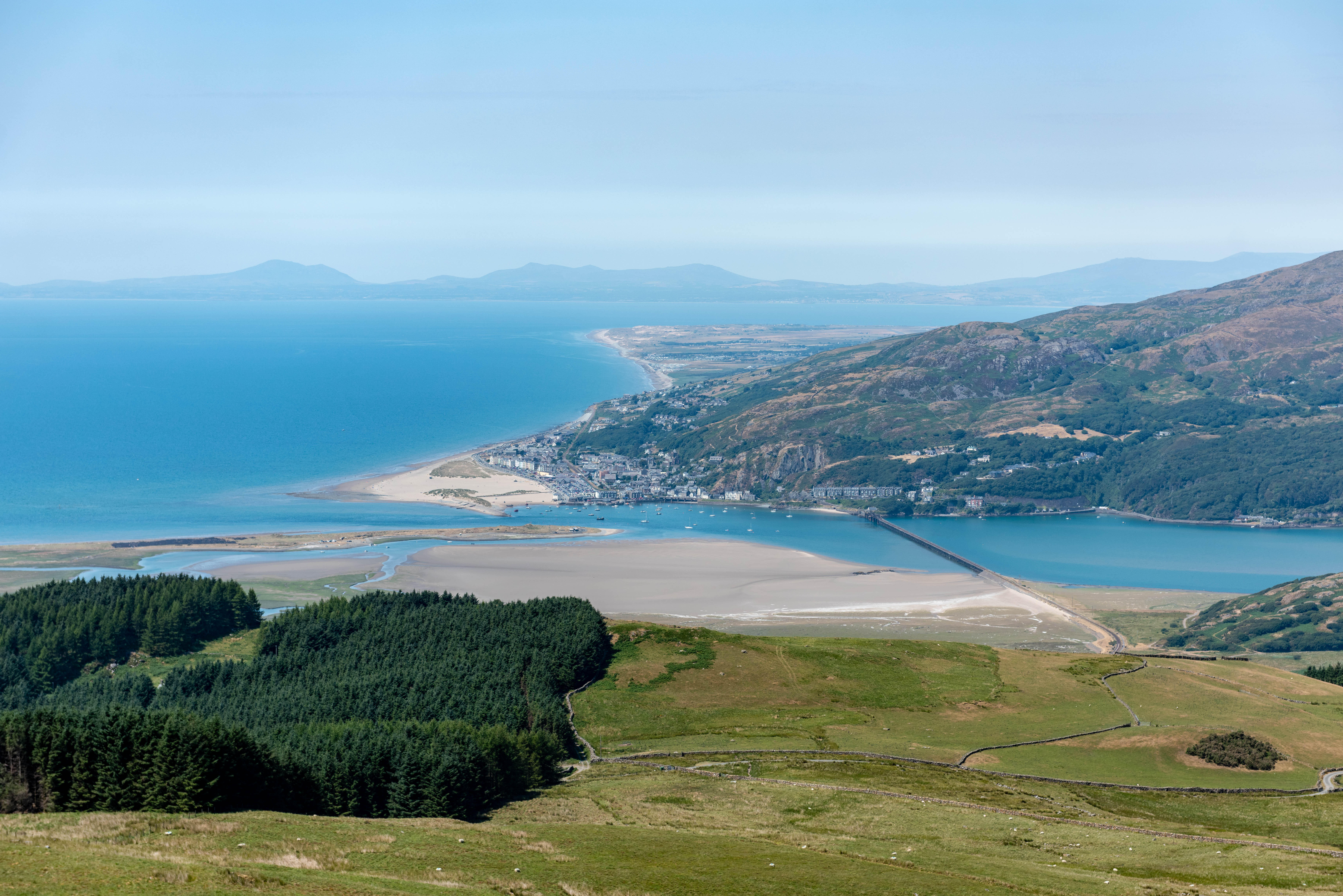 Enlli Lodge Welsh Cottage By The Sea