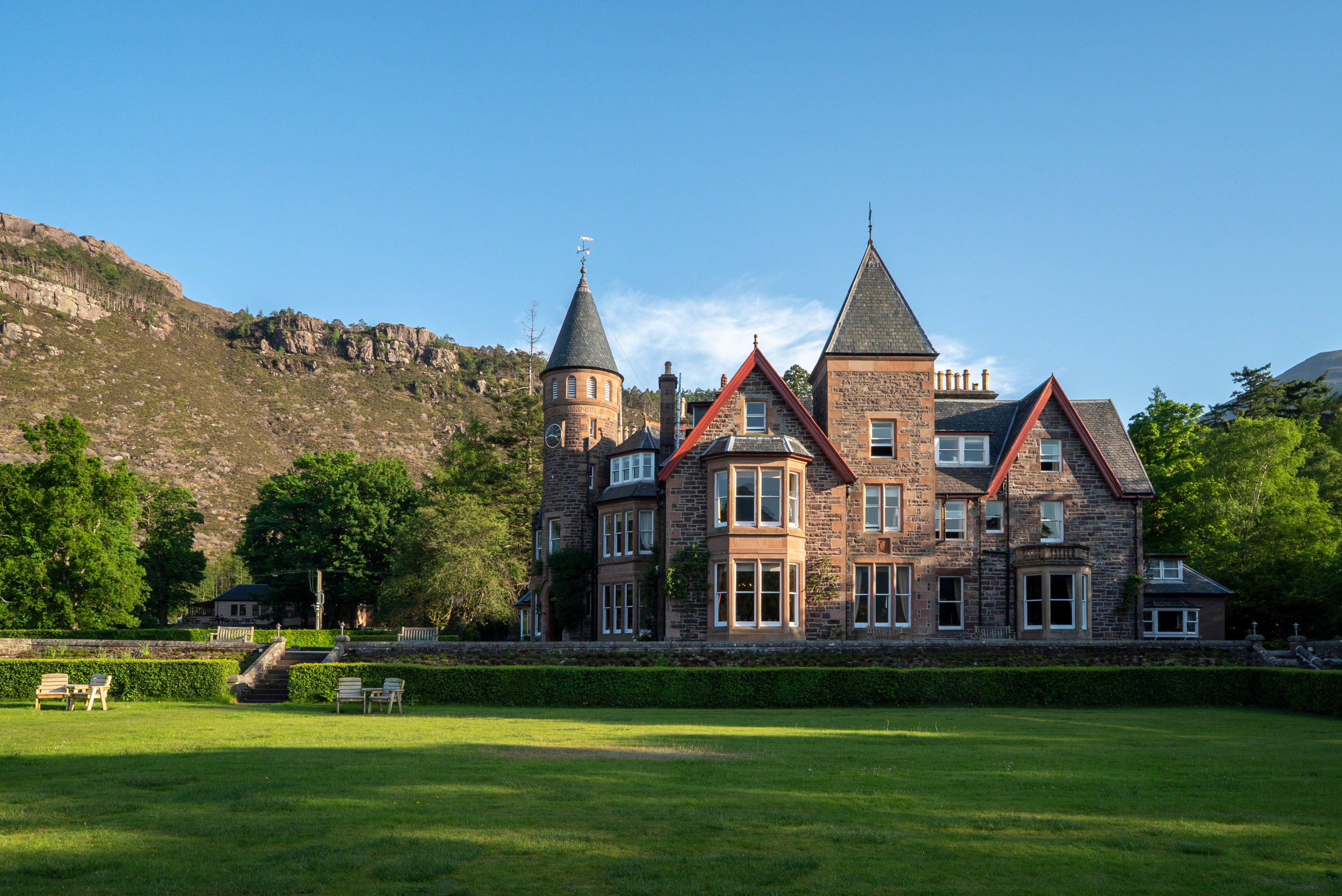 the-torridon-wester-ross-luxury-hotel...