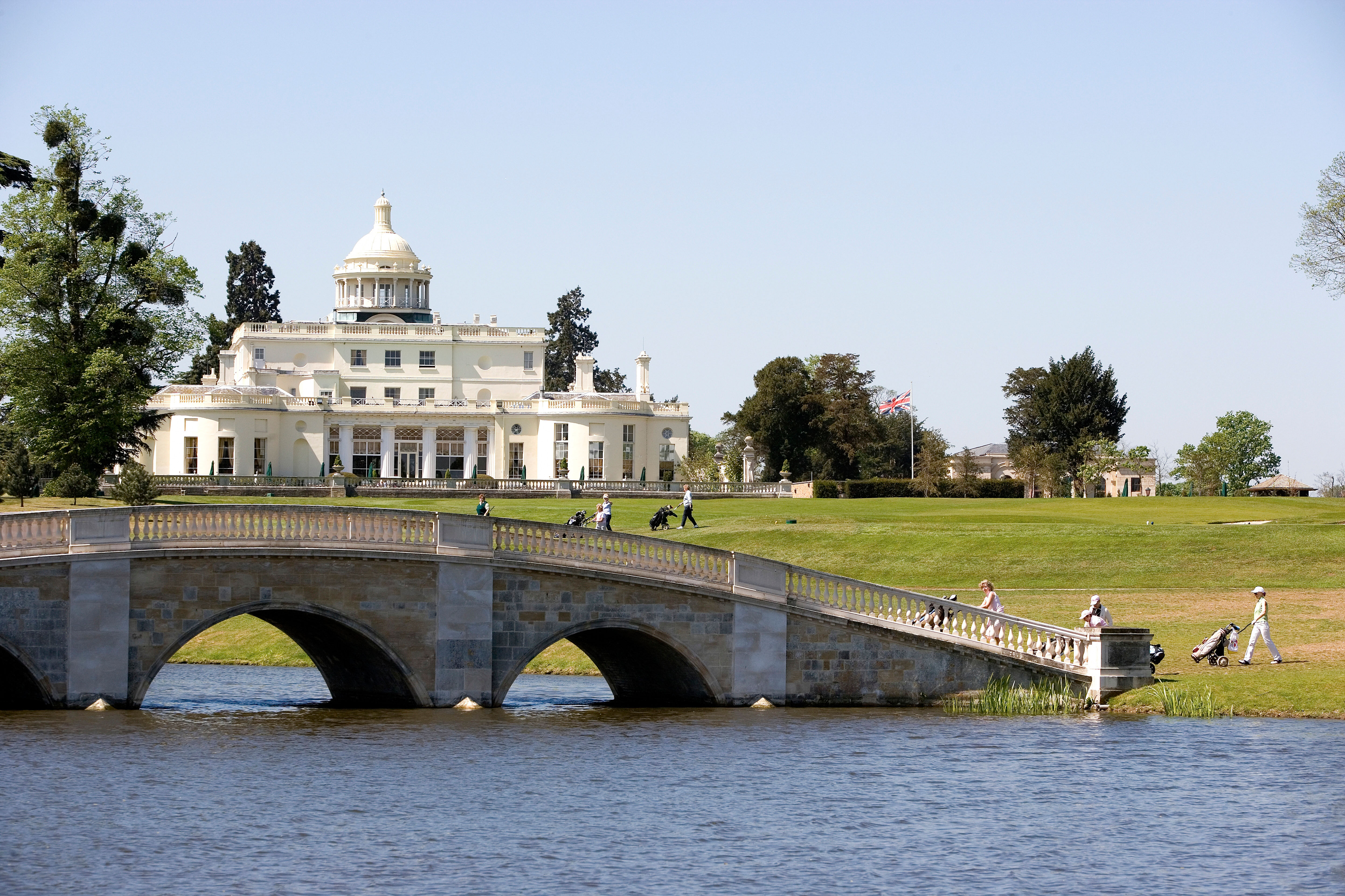 stoke-park-luxury-hotel-near-london.jpg